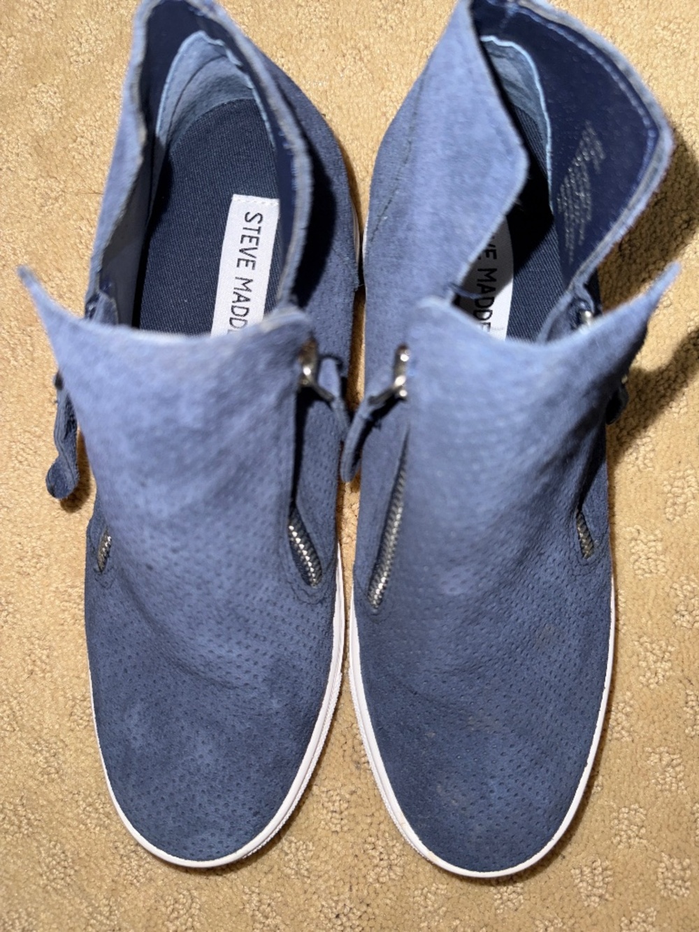 Steve Madden Sneaker
